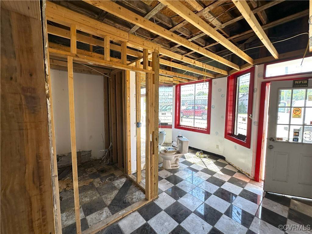 Petersburg, VA 23803,601 E Wythe ST