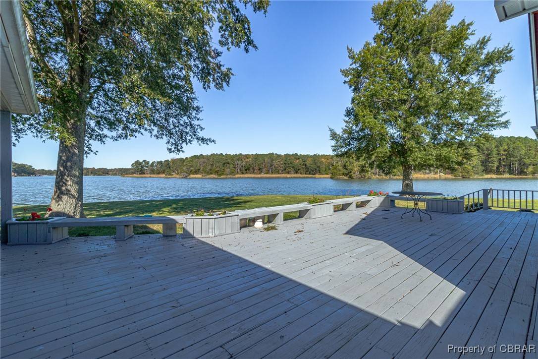 Montross, VA 22520,585 White Hall Road
