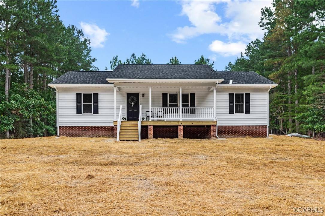 Tappahannock, VA 22560,487 Deep Landing RD