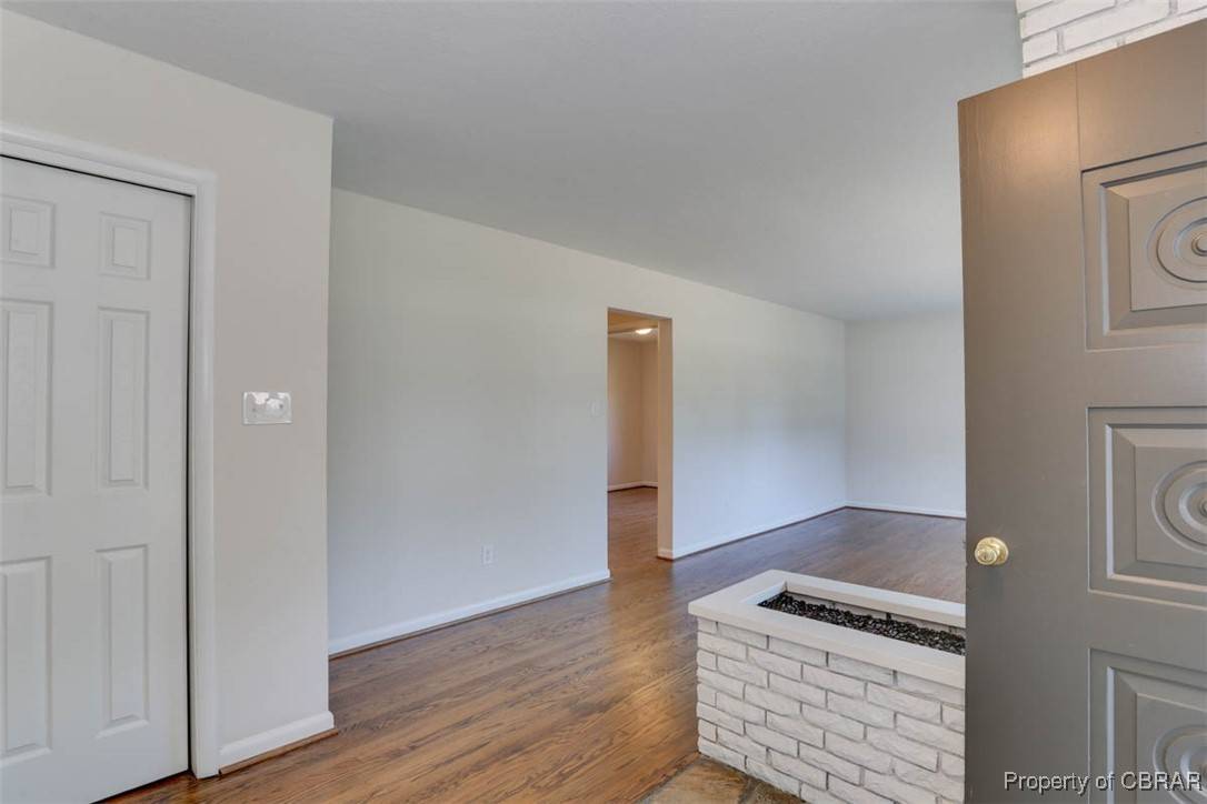 Hampton, VA 23666,111 Roberta DR