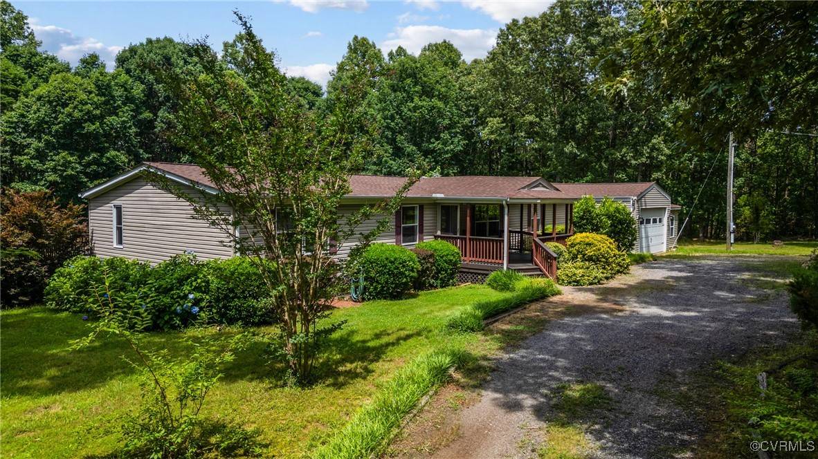 454 Elam Forest DR, Prospect, VA 23960