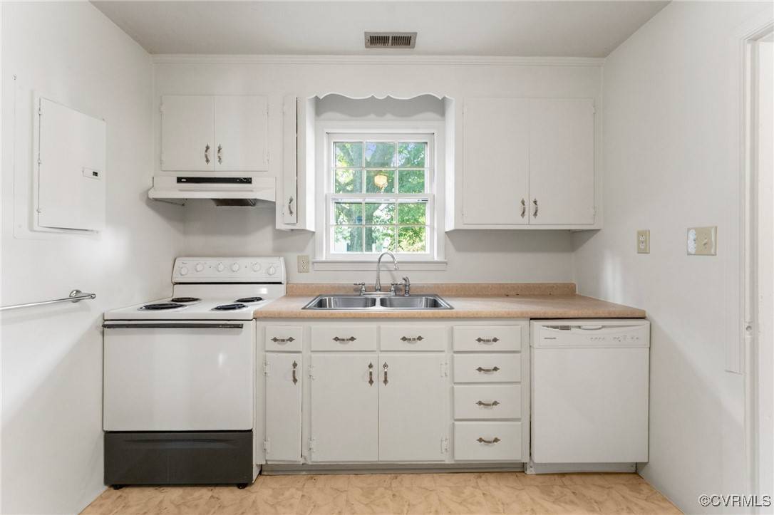 Walkerton, VA 23177,5984 Canterbury RD