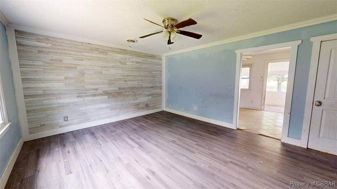 Deltaville, VA 23043,128 Robins Point AVE