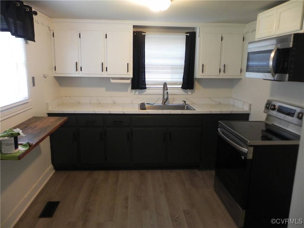 Quinton, VA 23141,6325 Maple RD