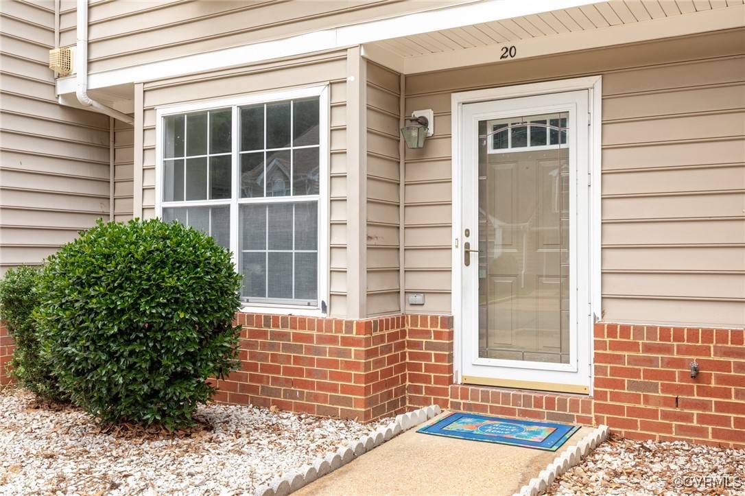 Hampton, VA 23666,20 Madrone PL