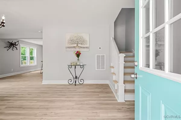 Petersburg, VA 23803,2227 S Whitehill DR
