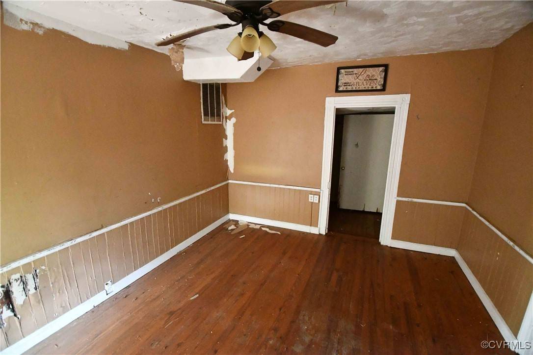 South Hill, VA 23970,513 N Mecklenburg AVE