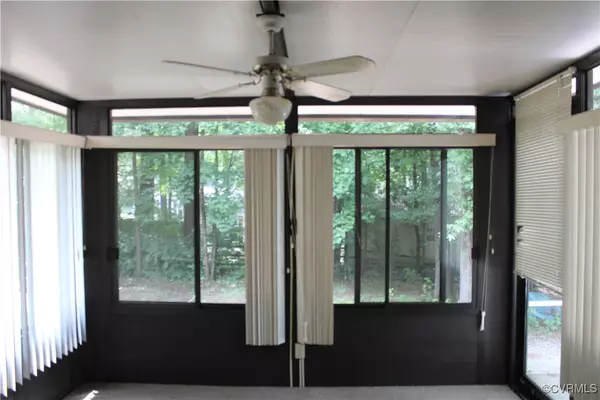 Midlothian, VA 23112,7401 Velvet Antler DR