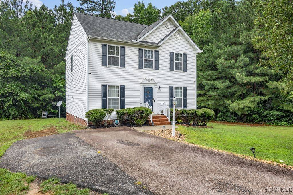 Sandston, VA 23150,225 Scotch Pine Dr