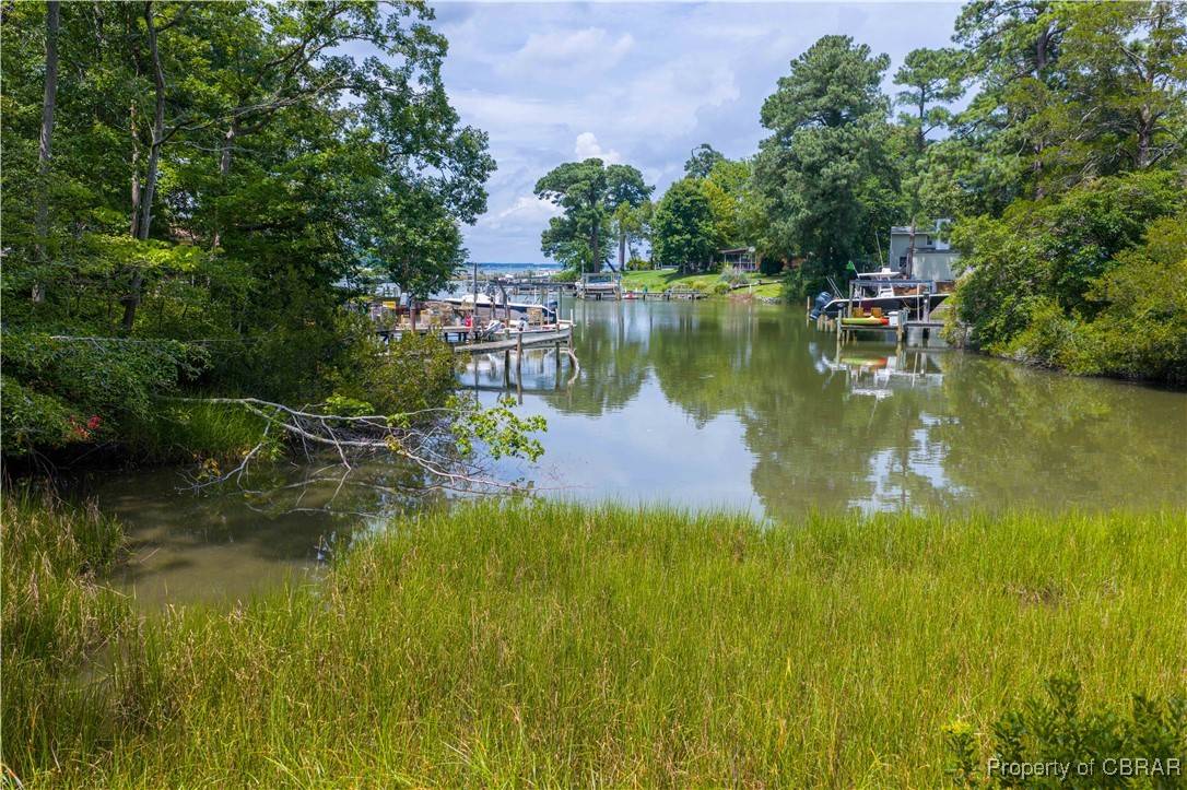 134 Dove, Deltaville, VA 23043