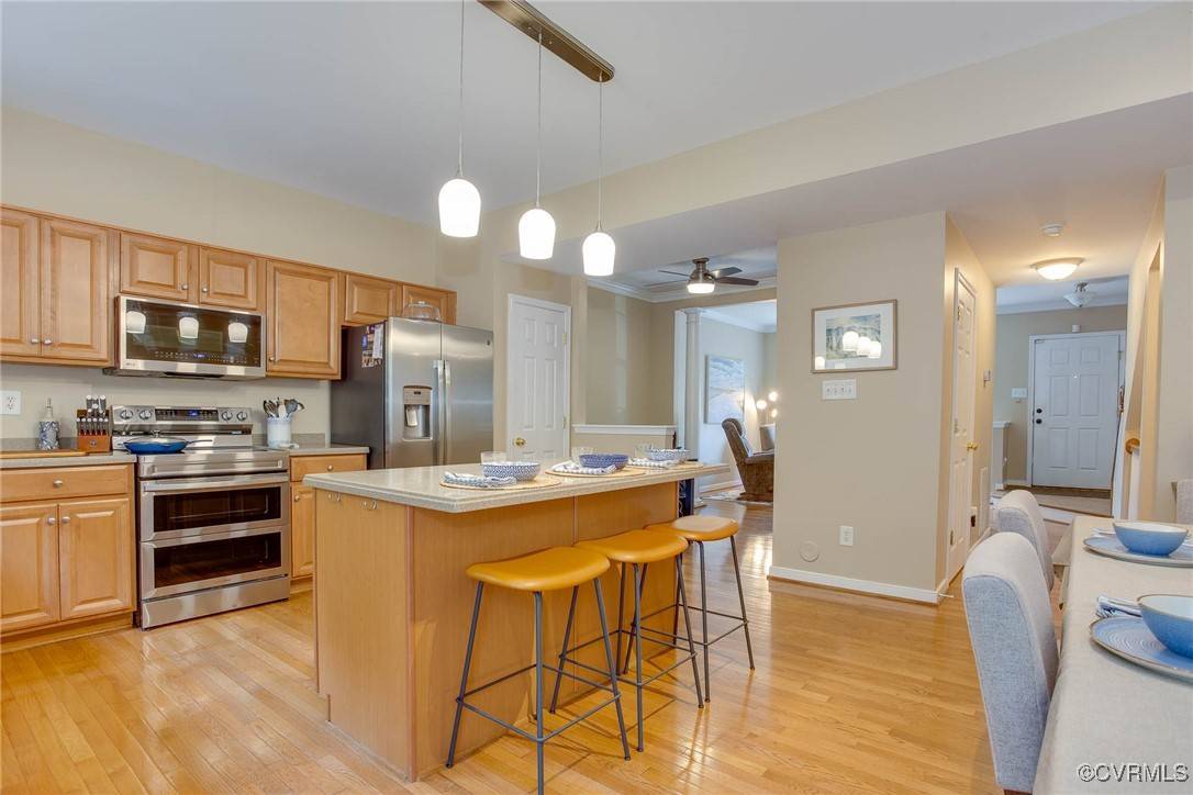 Henrico, VA 23228,8750 Springwater DR