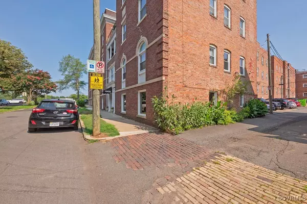 Richmond, VA 23220,2420 Maplewood AVE #U3
