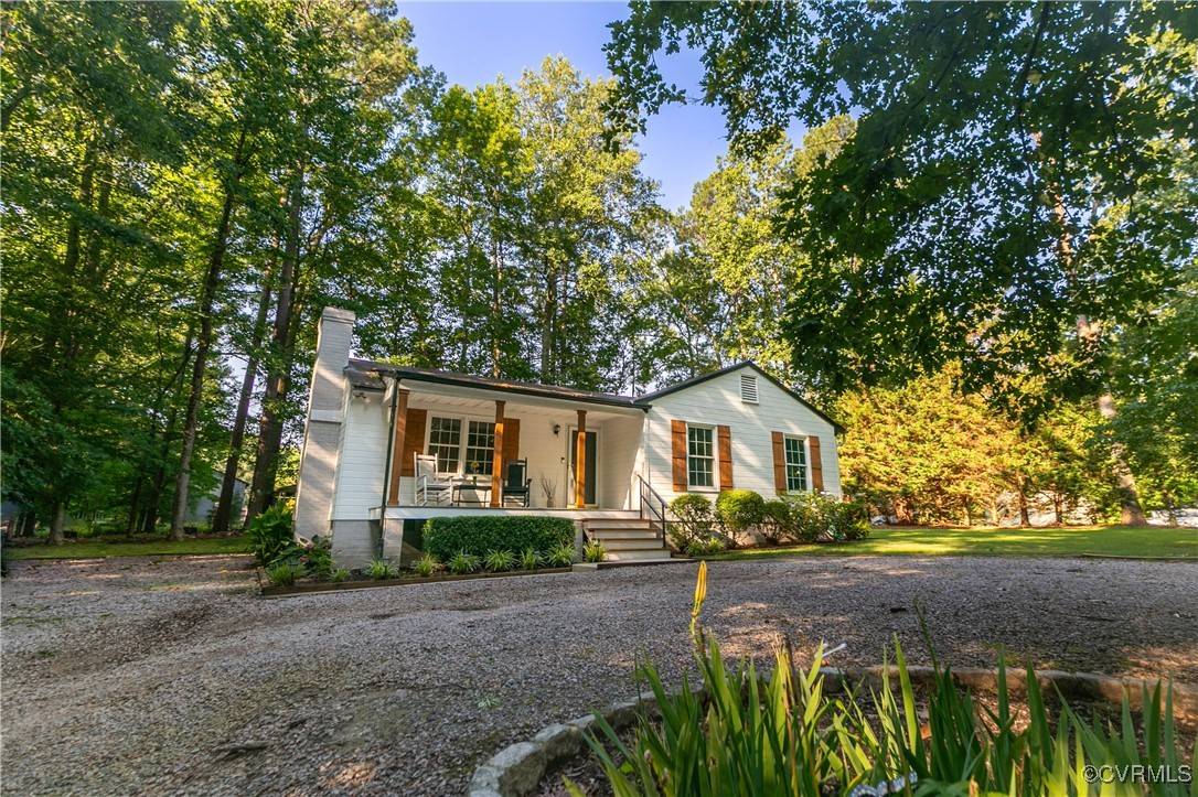 8466 Anderson CT, Mechanicsville, VA 23116