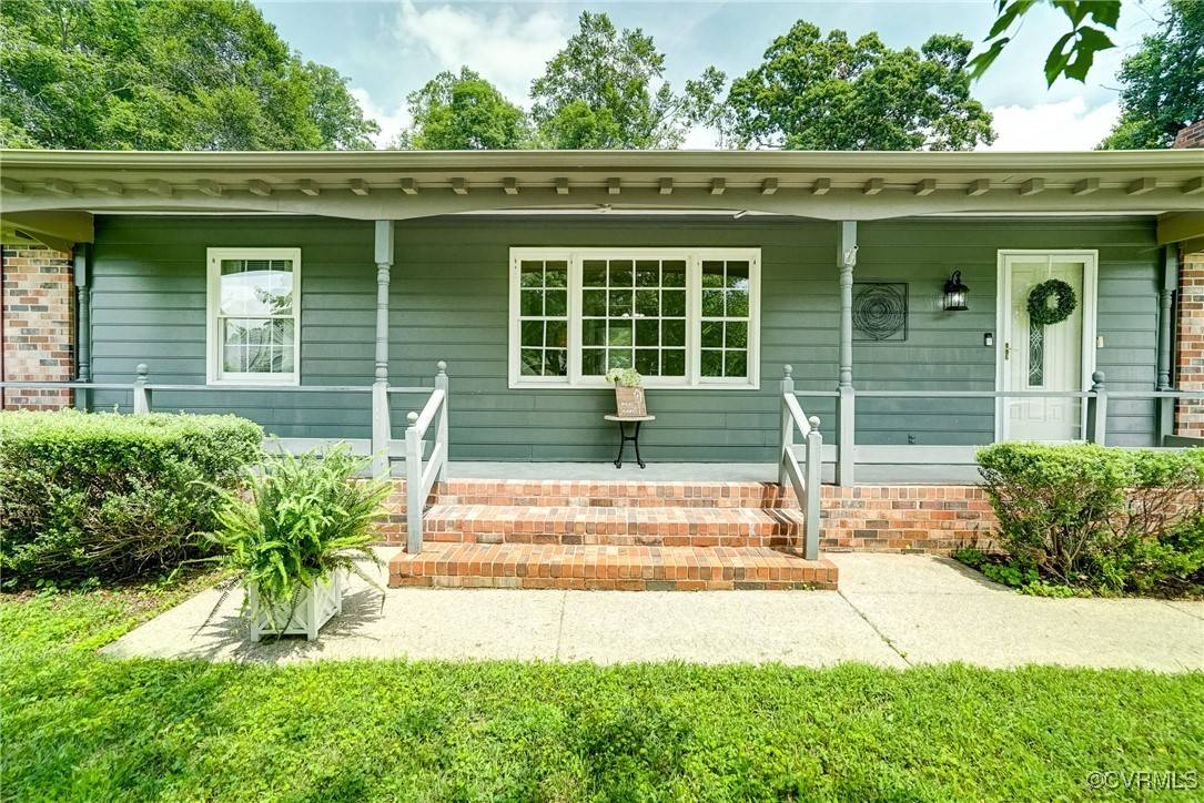 10070 Rinker DR, Mechanicsville, VA 23116