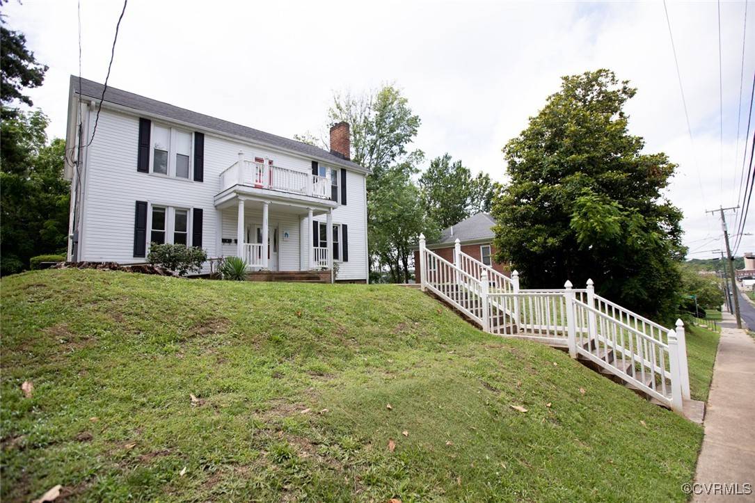 405 E 2nd ST, Farmville, VA 23901