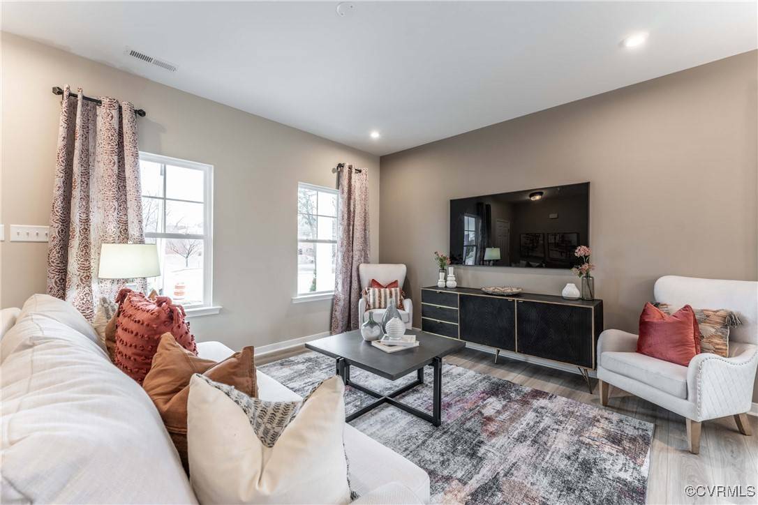 Richmond, VA 23234,3357 Hopkins RD