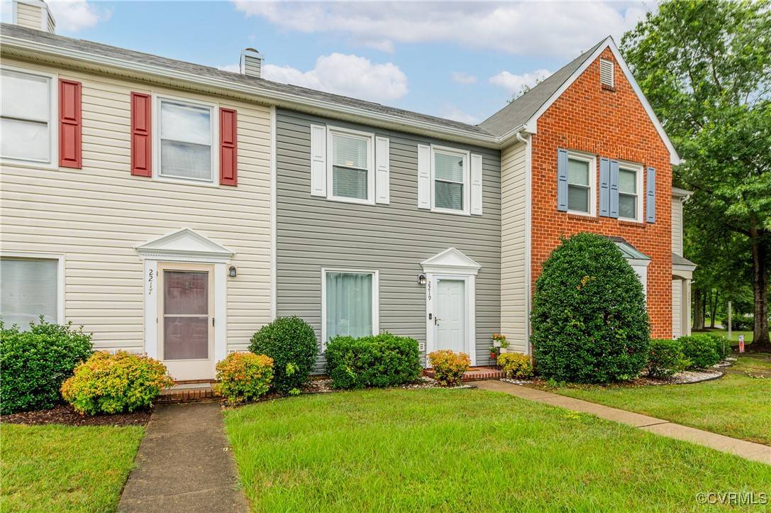 2219 High Bush CIR, Henrico, VA 23060
