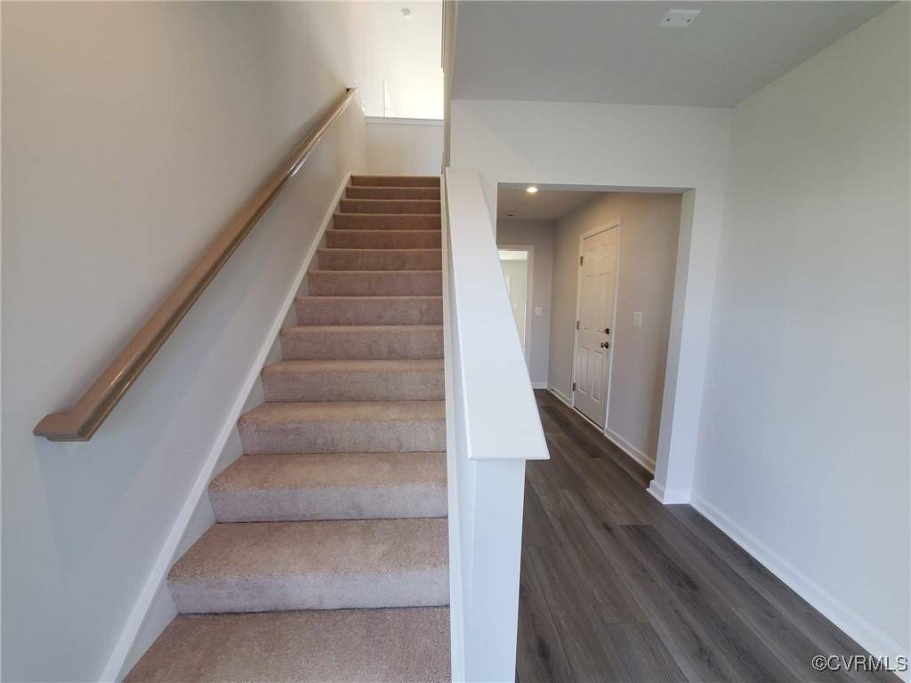 Glen Allen, VA 23060,8833 Foxway Ridge LN