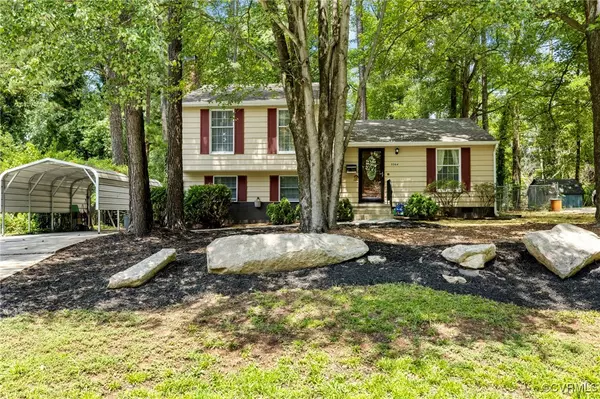 North Chesterfield, VA 23234,5564 Heatherhill DR