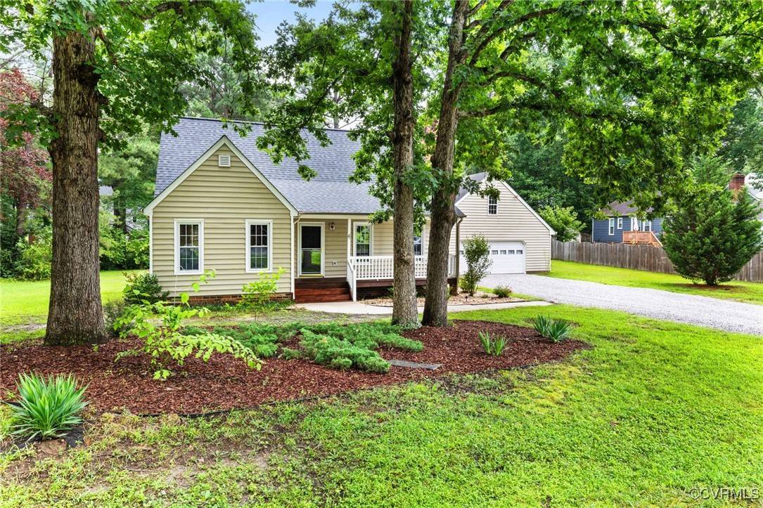 3453 Castlebury DR, Chester, VA 23831