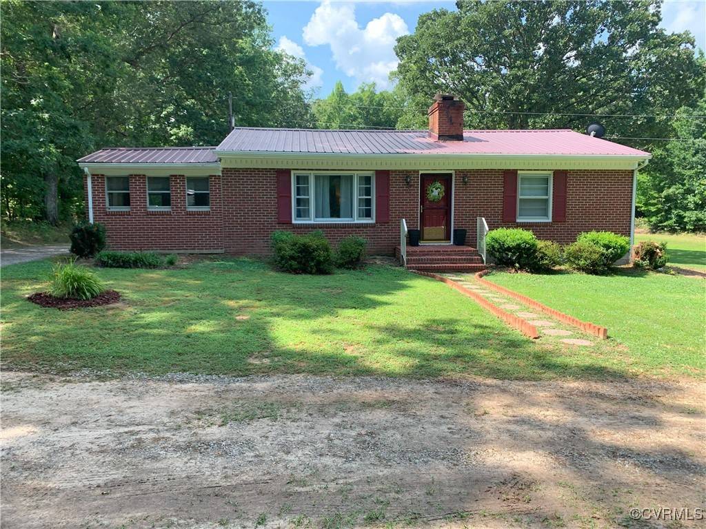 Blackstone, VA 23824,667 Poplar Lawn RD
