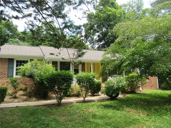 North Chesterfield, VA 23236,10212 Sauna DR