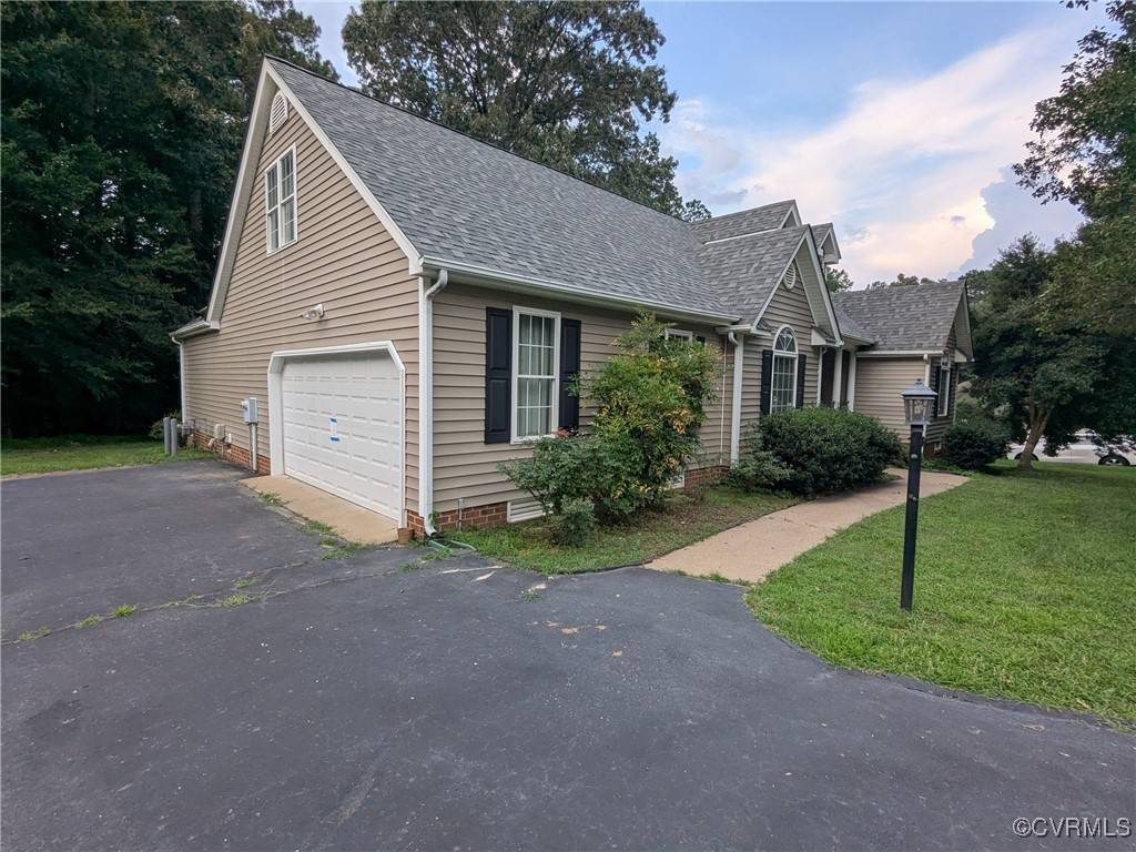 Chester, VA 23831,12703 Colby Cove CT