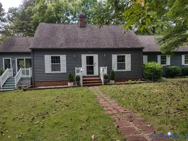 11766 Five Forks RD, Farmville, VA 23901