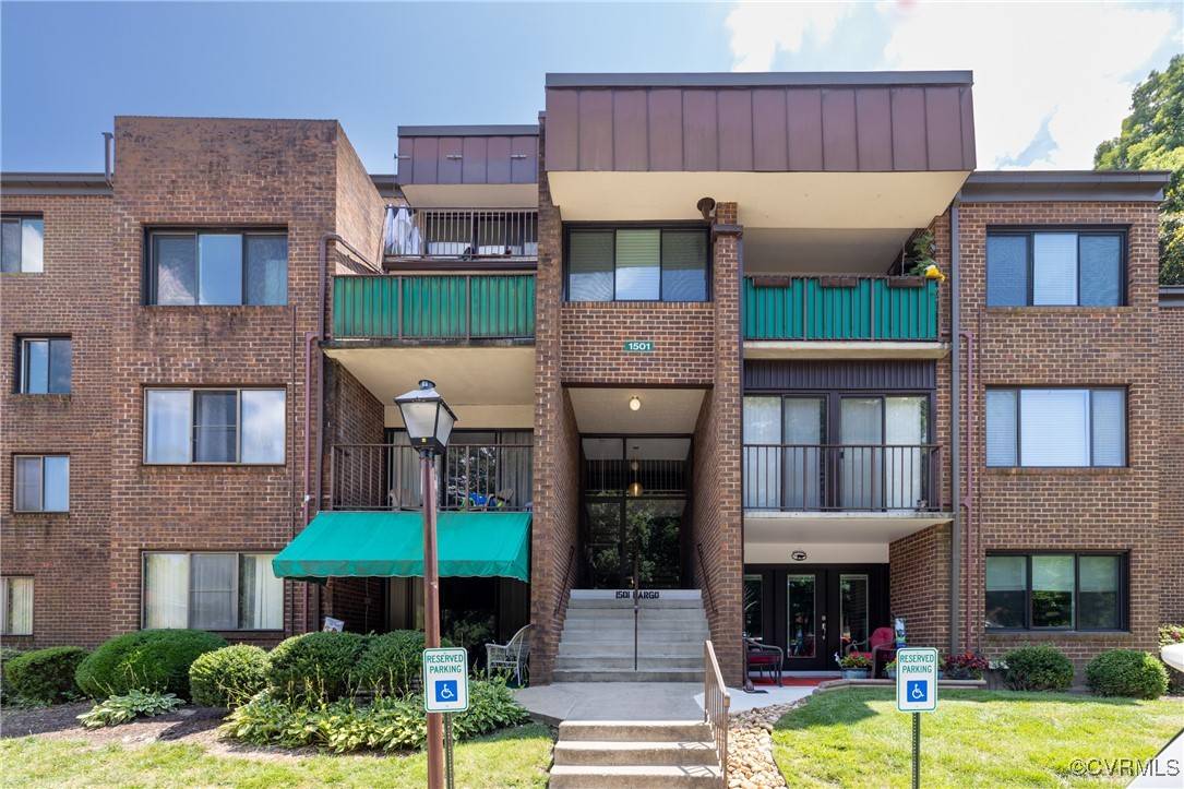 1501 Largo RD #302, Henrico, VA 23238