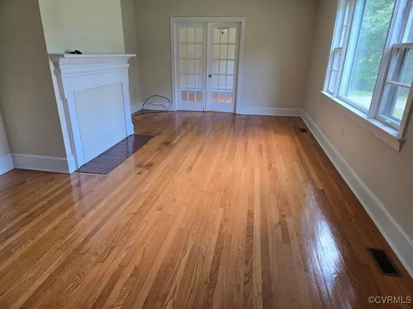 Farmville, VA 23901,1538 Cumberland Road