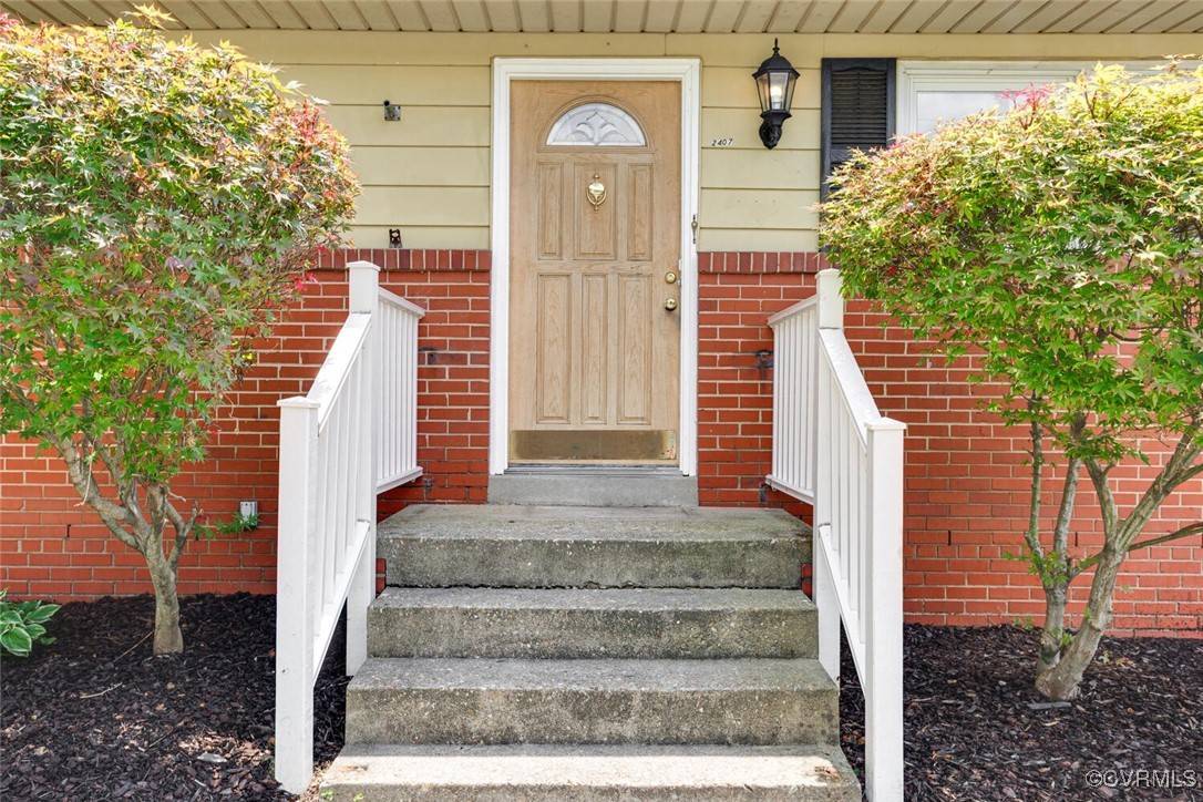 Henrico, VA 23294,2407 Birchwood RD