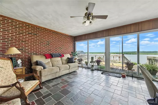 West Point, VA 23181,1647 Winona Park DR