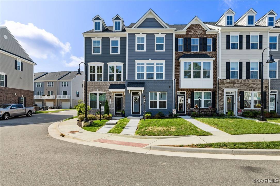 1665 Ewing Park LOOP, Midlothian, VA 23113