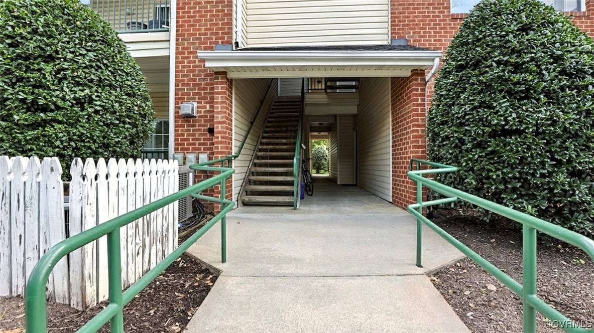 Glen Allen, VA 23059,910 Masters ROW #A