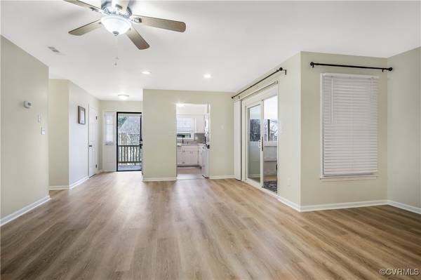 310 Patriot LN #F, Williamsburg, VA 23185