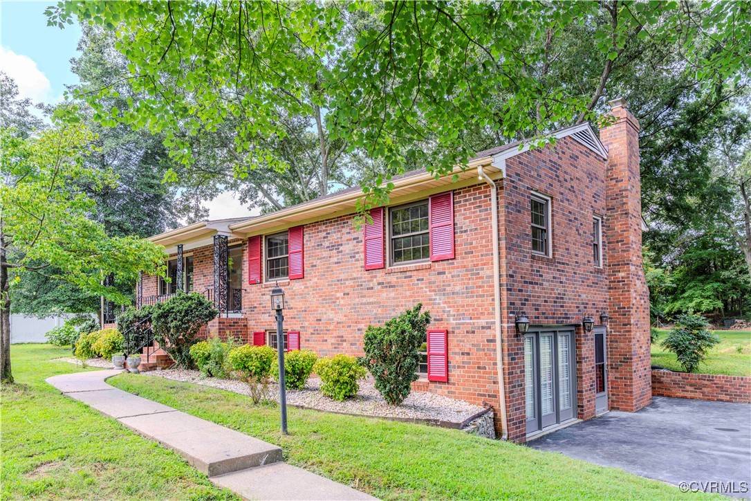 Sandston, VA 23150,1020 Challis LN