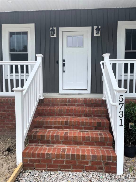 South Chesterfield, VA 23803,5731 Beechnut AVE
