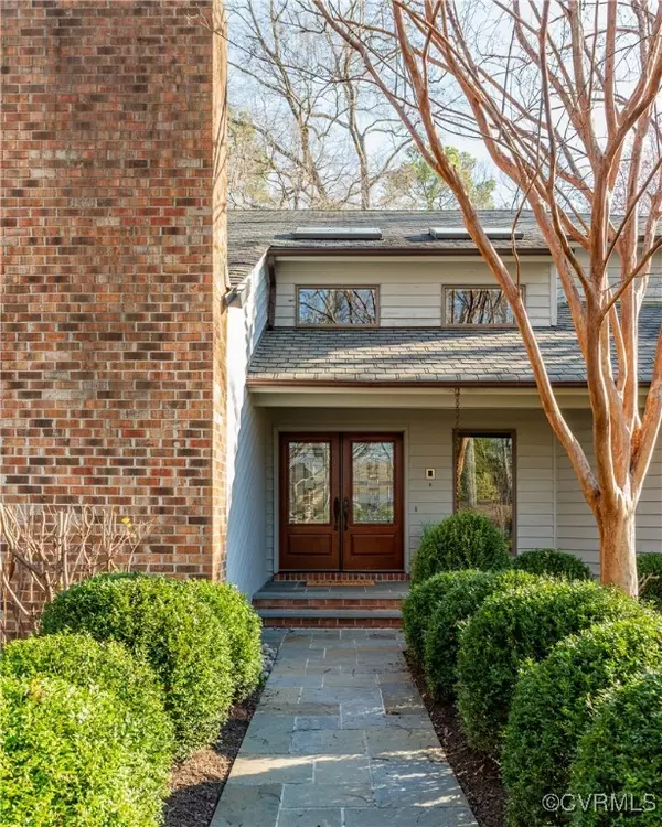 Henrico, VA 23229,9306 S Mooreland RD