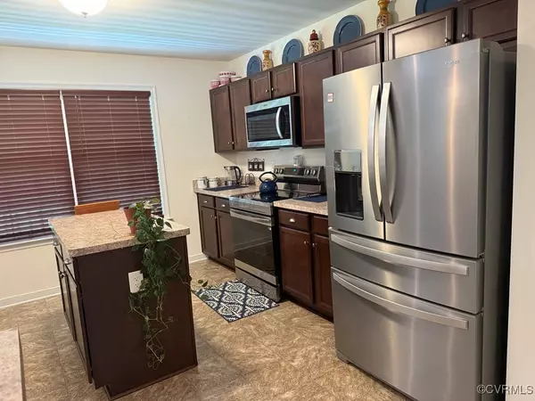 Pamplin, VA 23958,2095 Five Forks Rd