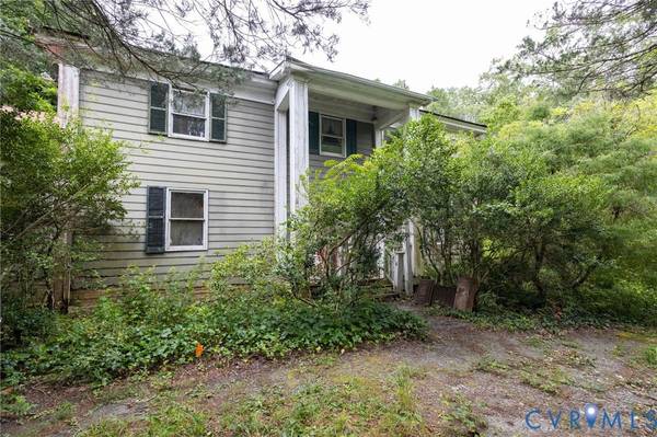 1407 Borden RD, Bumpass, VA 23024