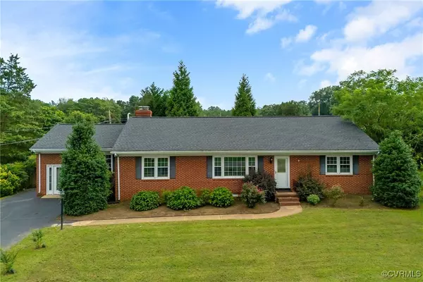 7437 Ridgeview RD, Mechanicsville, VA 23111