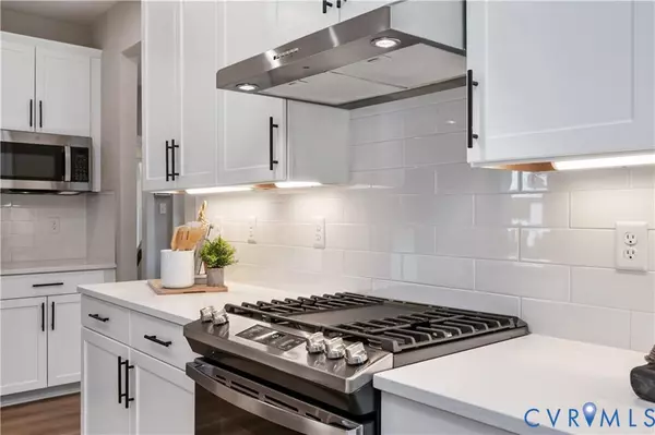 Moseley, VA 23120,18706 Holly Crest DR