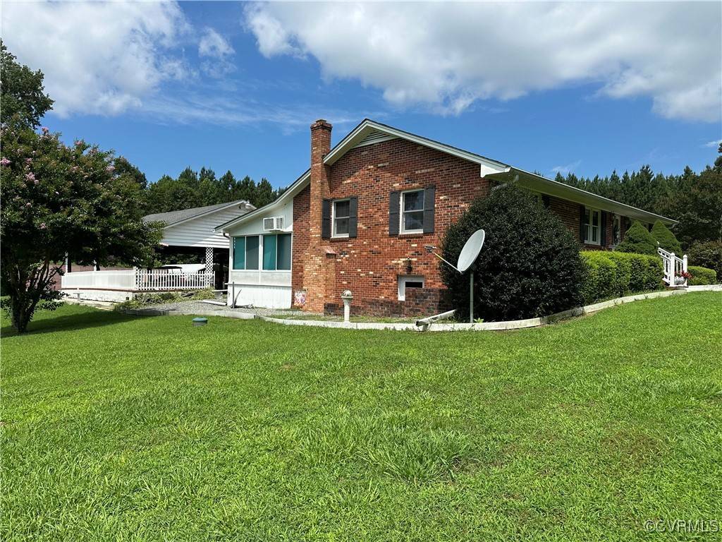 Warsaw, VA 22572,2062 Islington RD