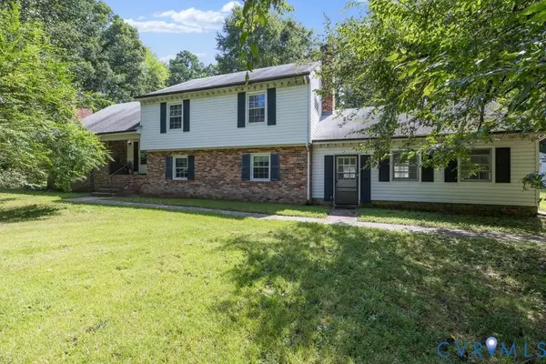 16064 Binns RD, Doswell, VA 23047