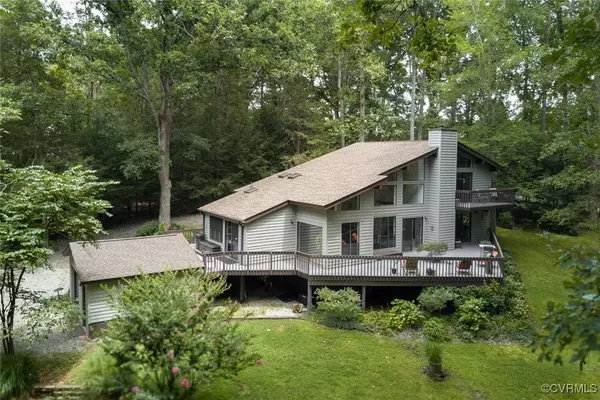 Maidens, VA 23102,1474 Timber RDG