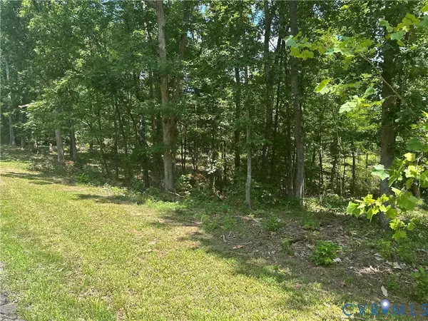 Farmville, VA 23901,4870 Farmville RD