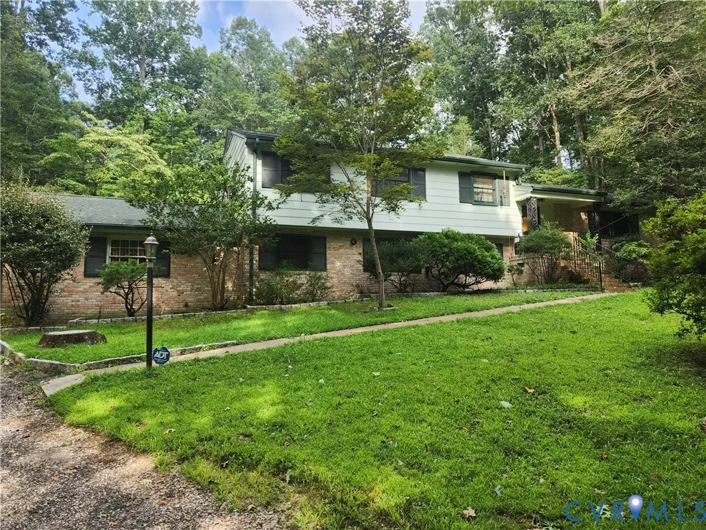 Chester, VA 23831,10525 Morehead DR