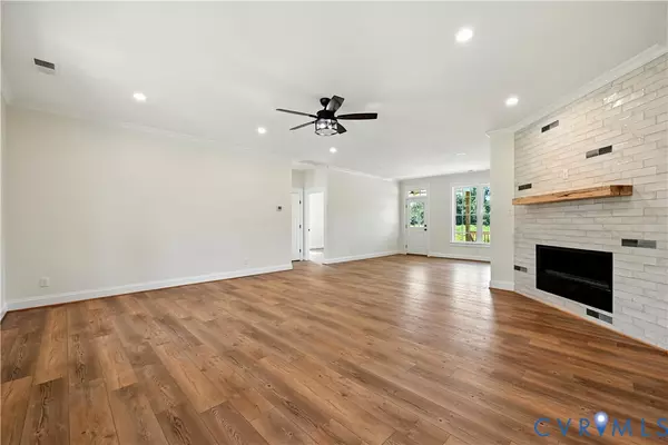 Powhatan, VA 23139,5795 Old Buckingham RD