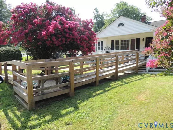 Bowling Green, VA 22427,17212 Mulberry LN