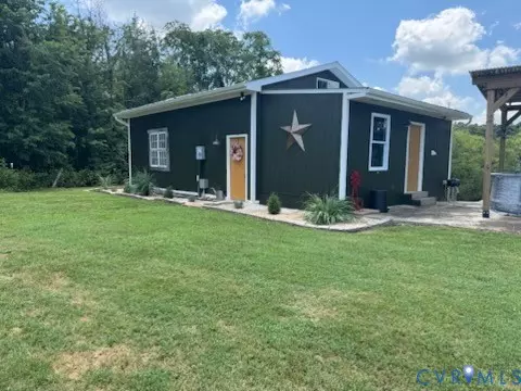 Cartersville, VA 23027,20 S River CT